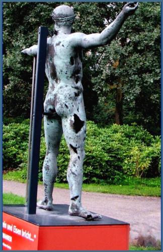 speerwerfer rueckseite